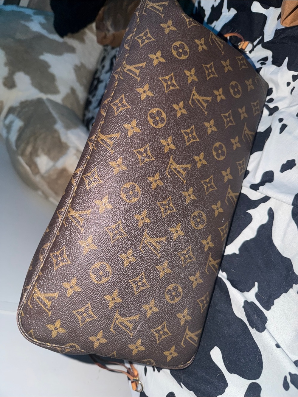 Louis Vuitton Monogram Canvas Tote in Brown Tan Leather Trim size GM neverfull - Picture 12 of 16